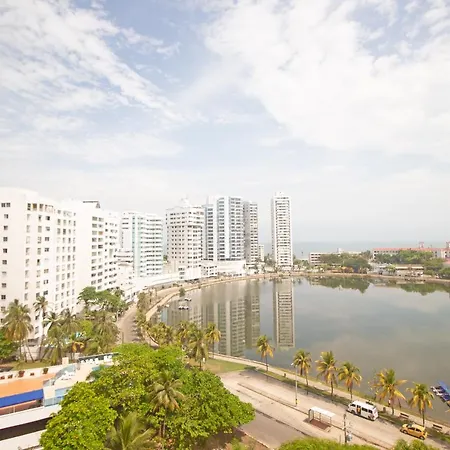 Riviera Estudio - Livin Colombia Hotel *